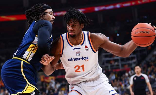 九游体育app-上海已将怀特塞德合同转正！战广东曾砍12+18，或成卢伟冲冠X因素