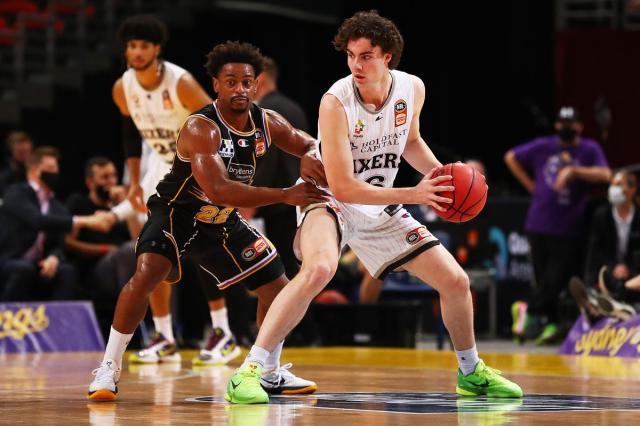 九游体育官网-袋鼠军团未来的发动机？吉迪能否成为高配西蒙斯？