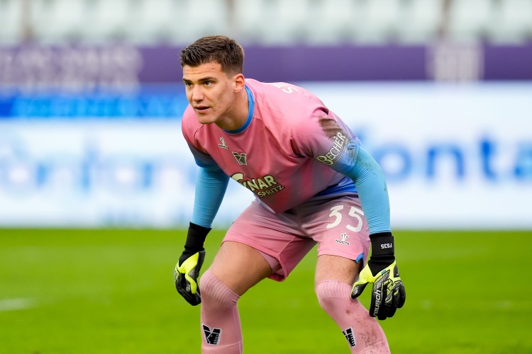 九游体育入口-意媒：除了A·斯坦科维奇外，国米还在考虑买回门将F·斯坦科维奇